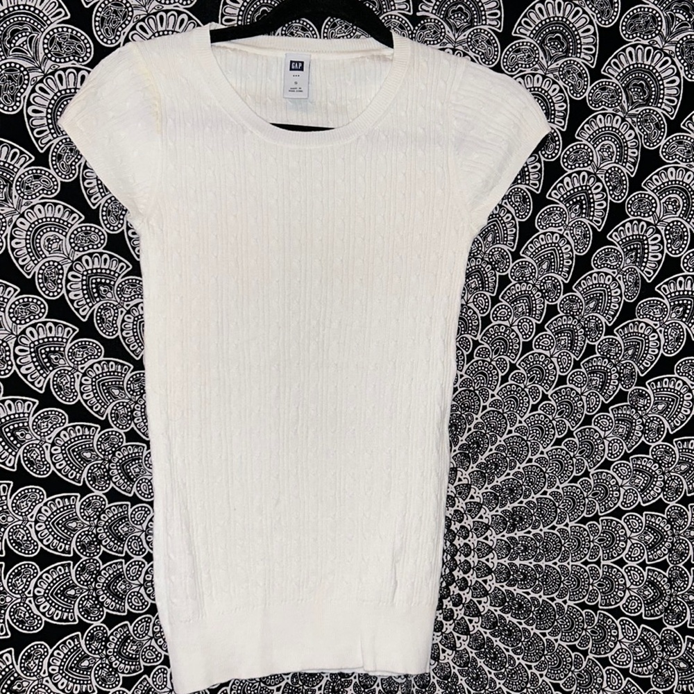 GAP Short sleeve cable kit sweater S
